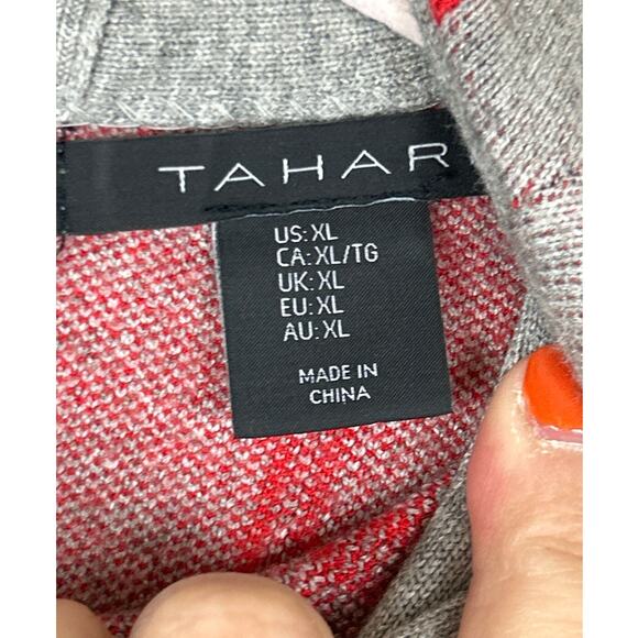 Tahari Women’s XL Gray Red Plaid Roll Cuff Back Zip Long Sleeve Sweater - Picture 3 of 6